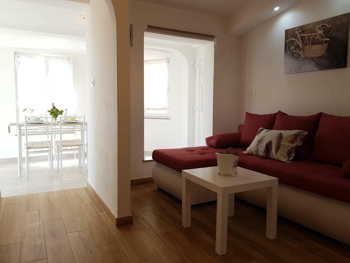 Apartment Ulika Marcana Bagian luar foto